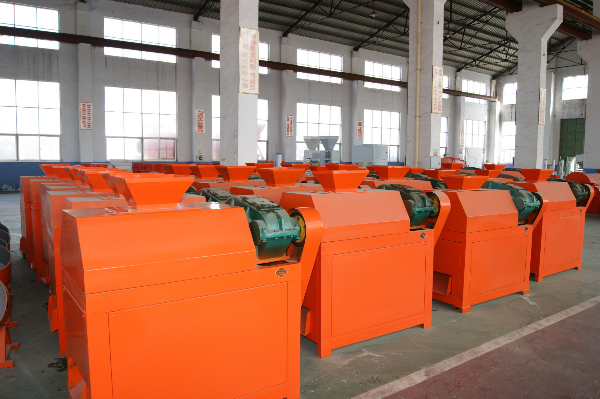 擠壓11.jpg 擠壓11.jpg