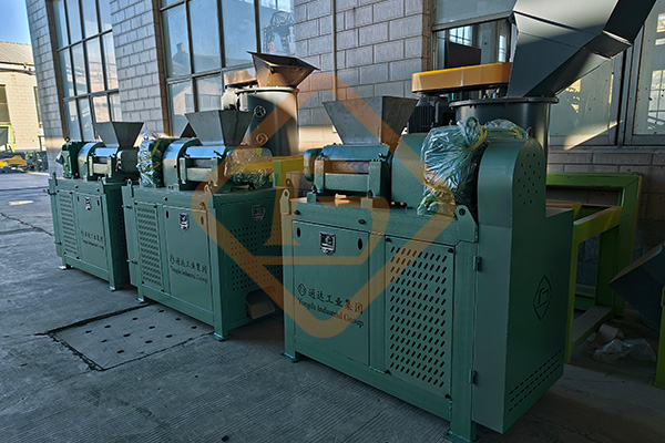 有機肥粉碎機設(shè)備不同種類和型號，維護安裝措施有何不同