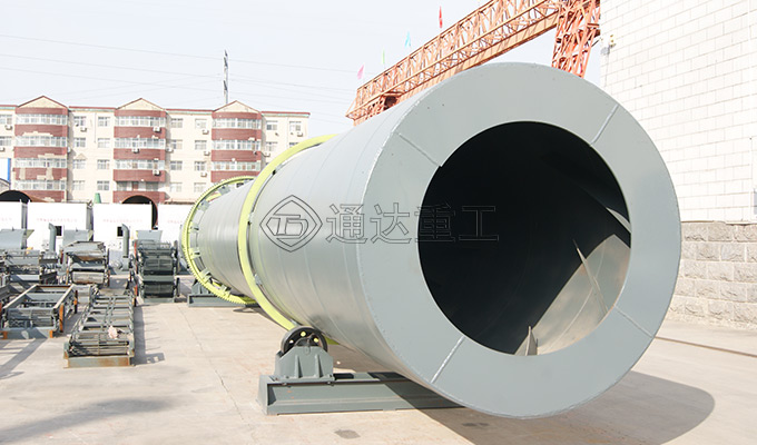 未經(jīng)污染的河泥有機肥烘干設備