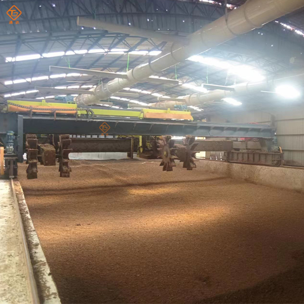 輪盤翻堆機6.jpg 輪盤翻堆機6.jpg