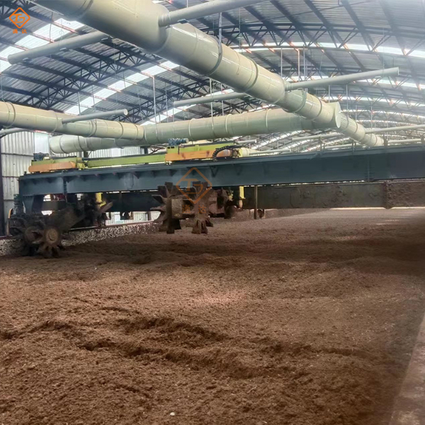 輪盤翻堆機8.jpg 輪盤翻堆機8.jpg